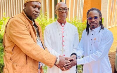 Association An Ka Ben Maayala grâce à notre génie scientifique et technologique,nous avons fait de ce monde un quartier.