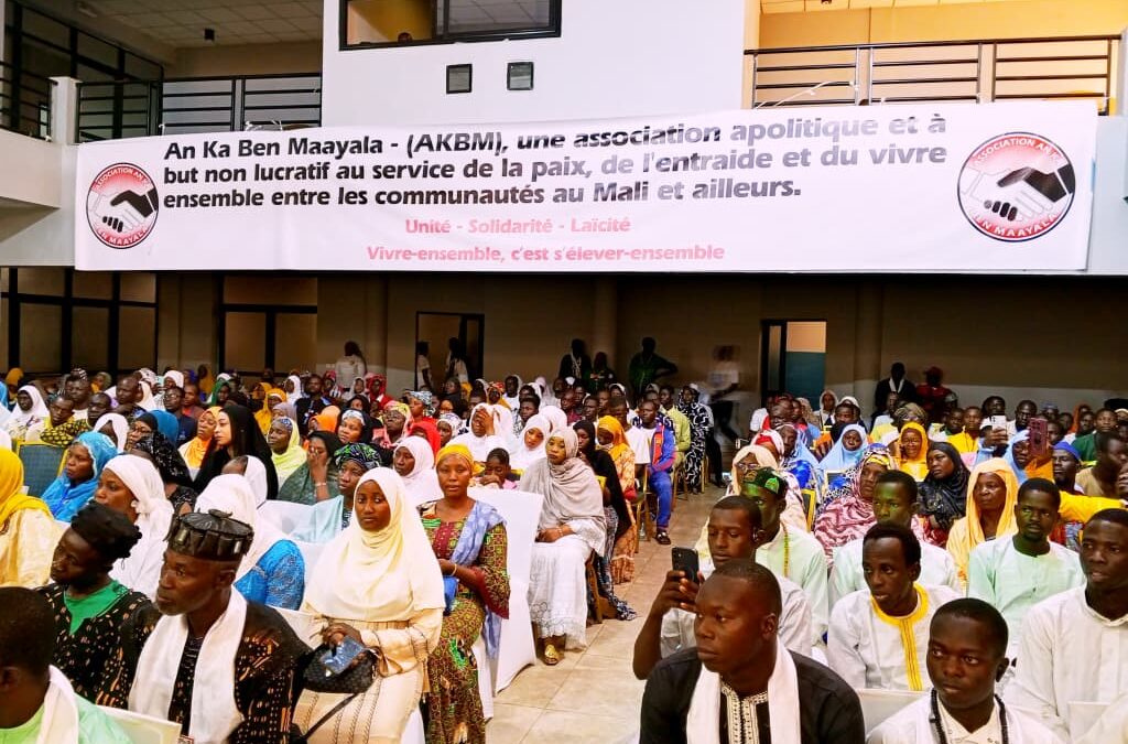 AKBM a Organisé une Journée de Prière Collective pour le Mali